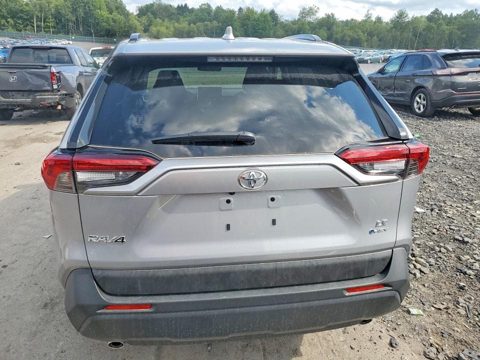 2025 TOYOTA RAV4 LE 6