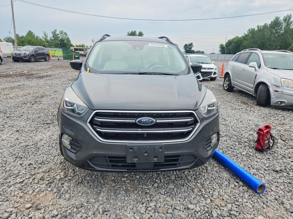 2018 FORD ESCAPE SEL 5