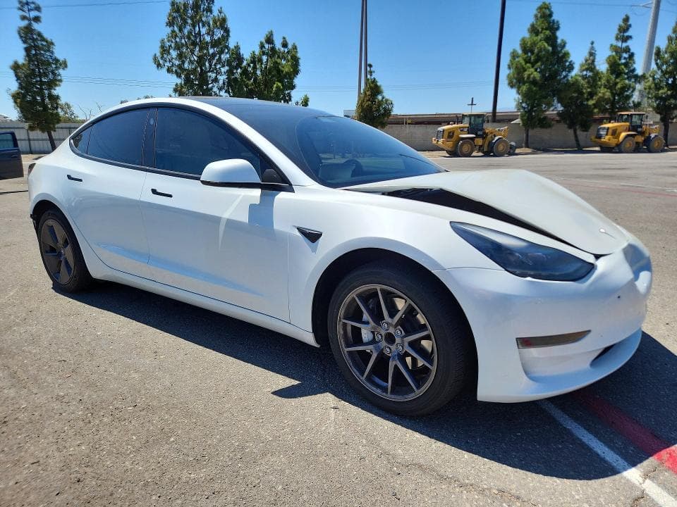 2023 TESLA MODEL 3 4