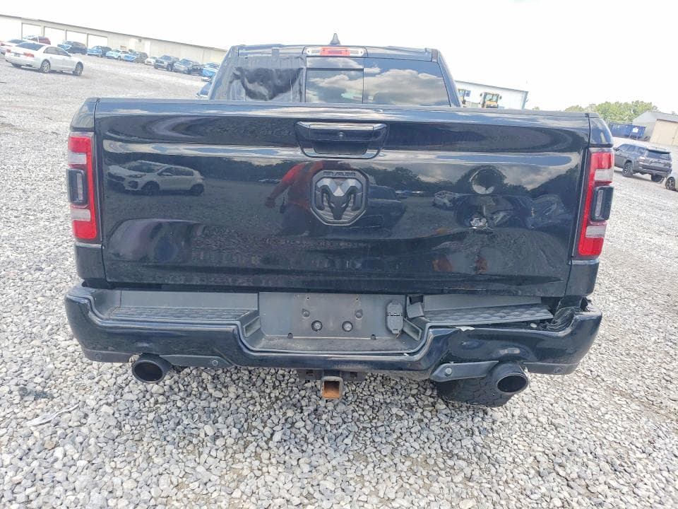 2019 RAM 1500 LARAMIE 6