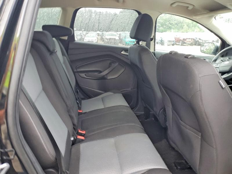 2017 FORD ESCAPE SE 11