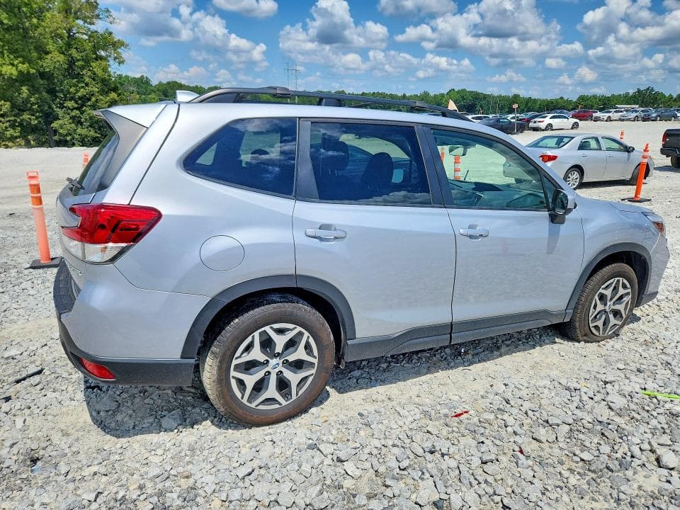 2019 SUBARU FORESTER PREMIUM 3