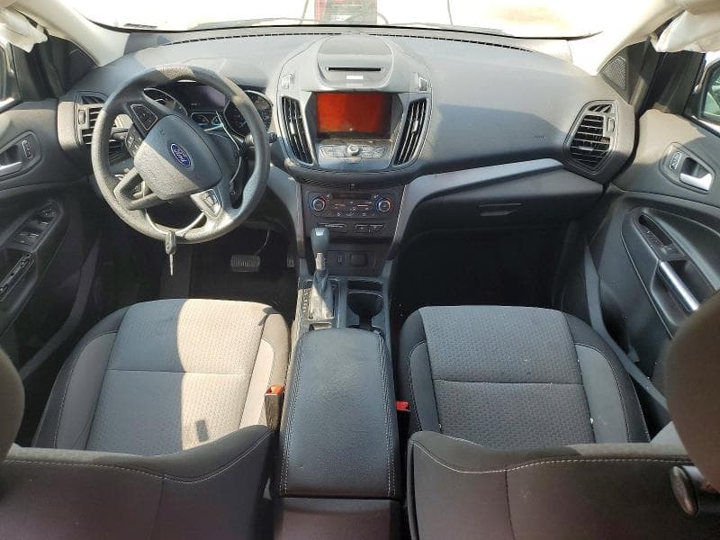 2017 FORD ESCAPE SE 8