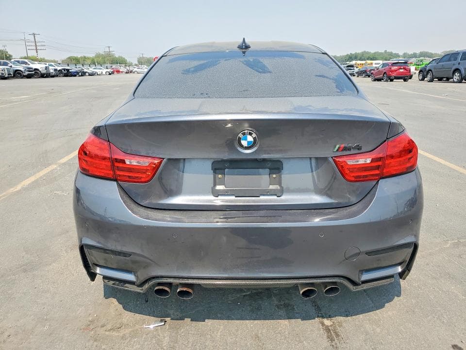 2018 BMW M4 6