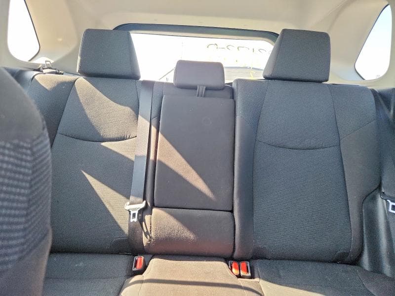 2022 TOYOTA RAV4 LE 10