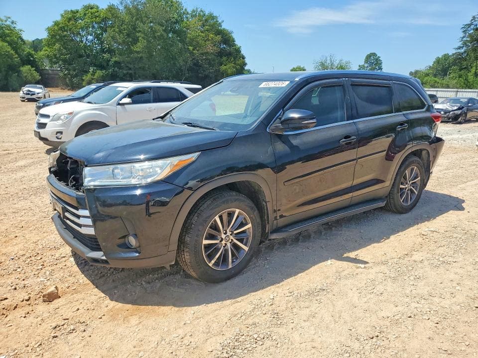 2019 TOYOTA HIGHLANDER XLE - 1
