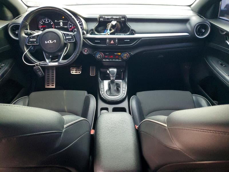 2022 KIA FORTE GT LINE 8