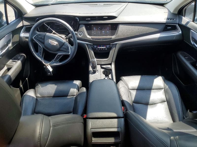 2017 CADILLAC XT5 LUXURY 8