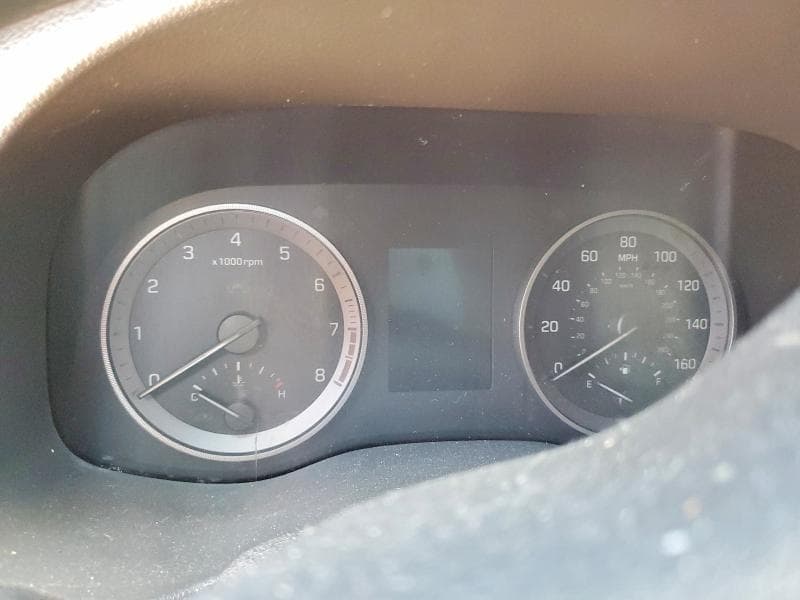 2017 HYUNDAI TUCSON SE 9