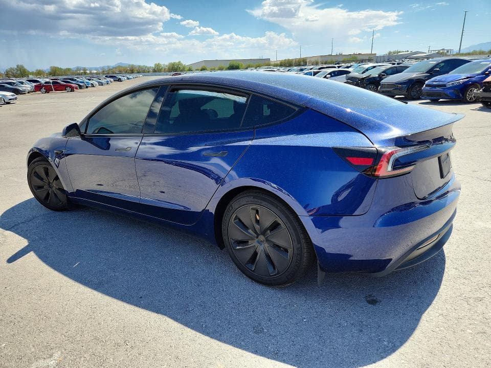 2024 TESLA MODEL 3 2