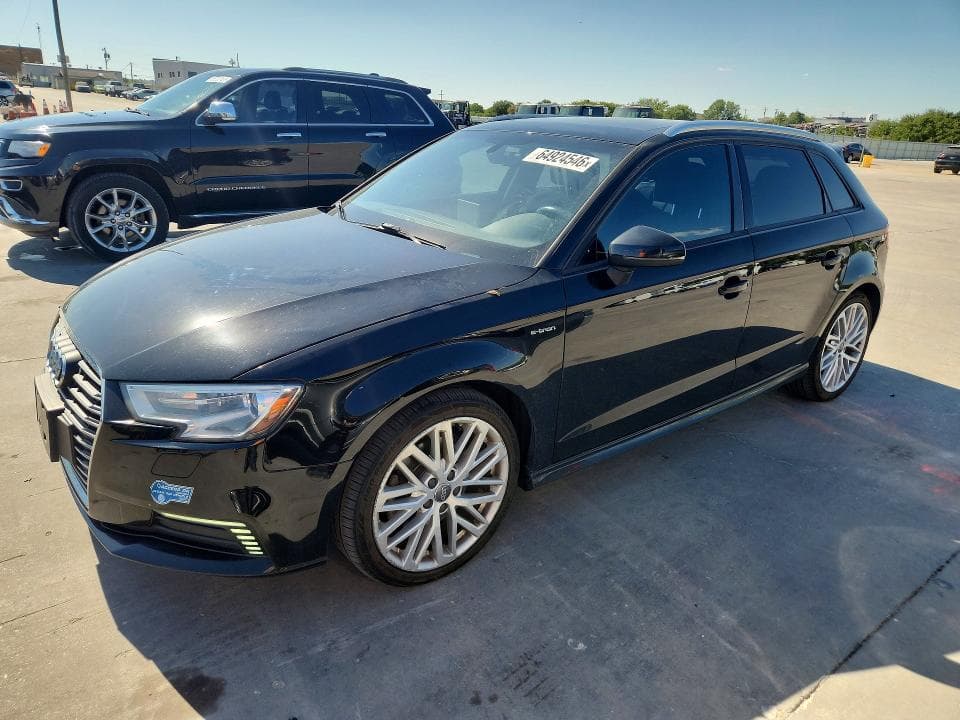 2018 AUDI A3 E-TRON PREMIUM - 1