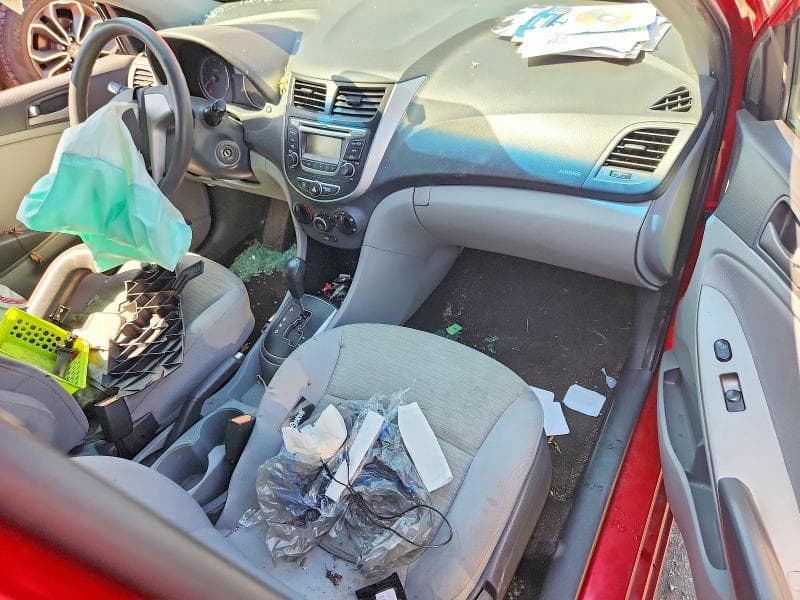 2017 HYUNDAI ACCENT SE 8