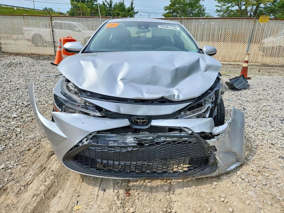 2020 TOYOTA COROLLA LE 5