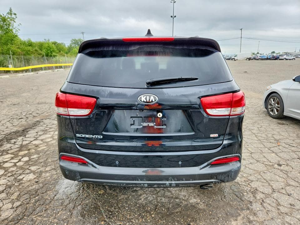 2017 KIA SORENTO LX 6