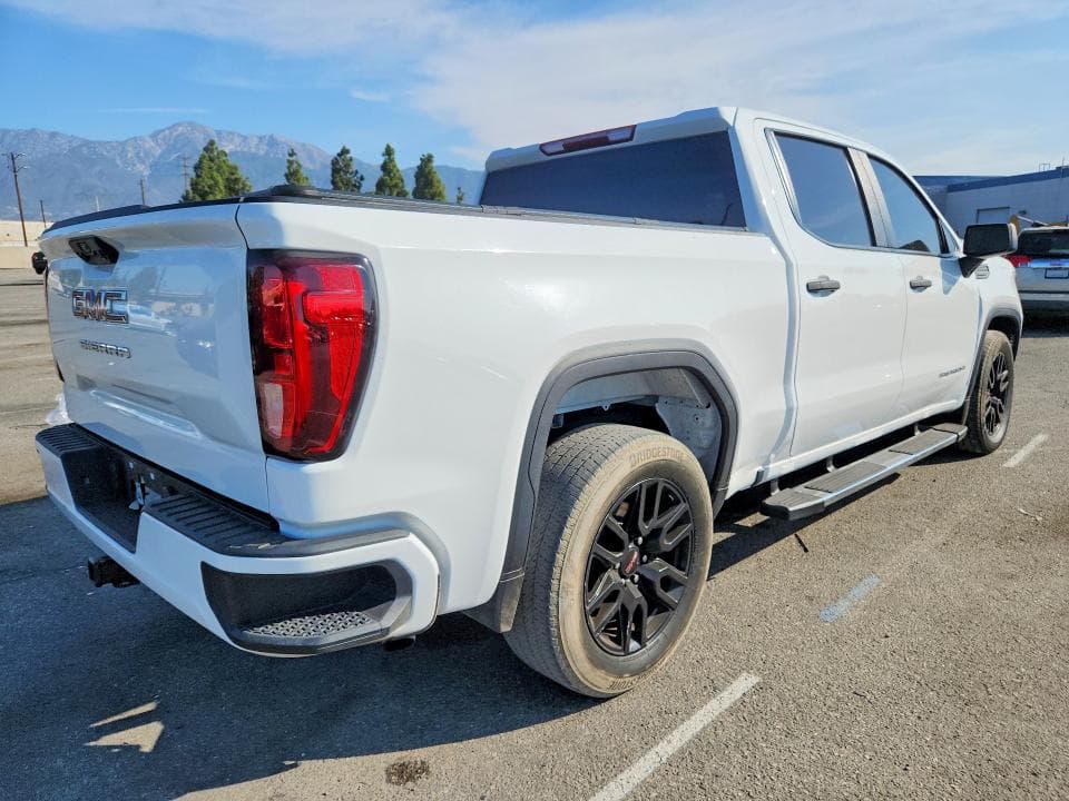 2024 GMC SIERRA C1500 3