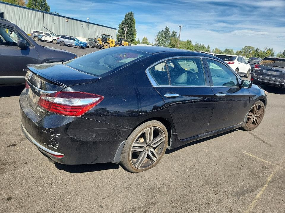 2017 HONDA ACCORD SPORT 3