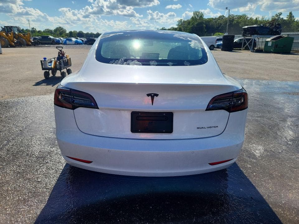2019 TESLA MODEL 3 6
