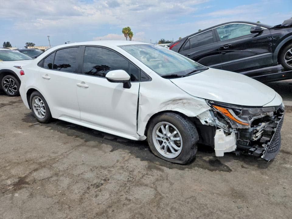 2022 TOYOTA COROLLA LE 4