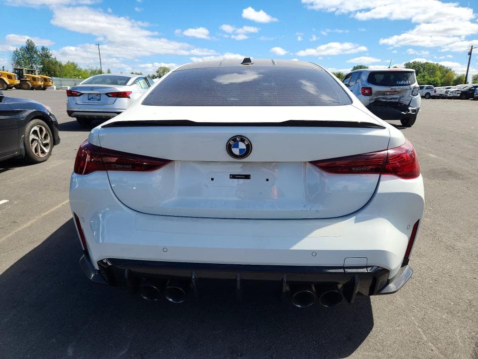 2026 BMW M4 COMPETITION 6