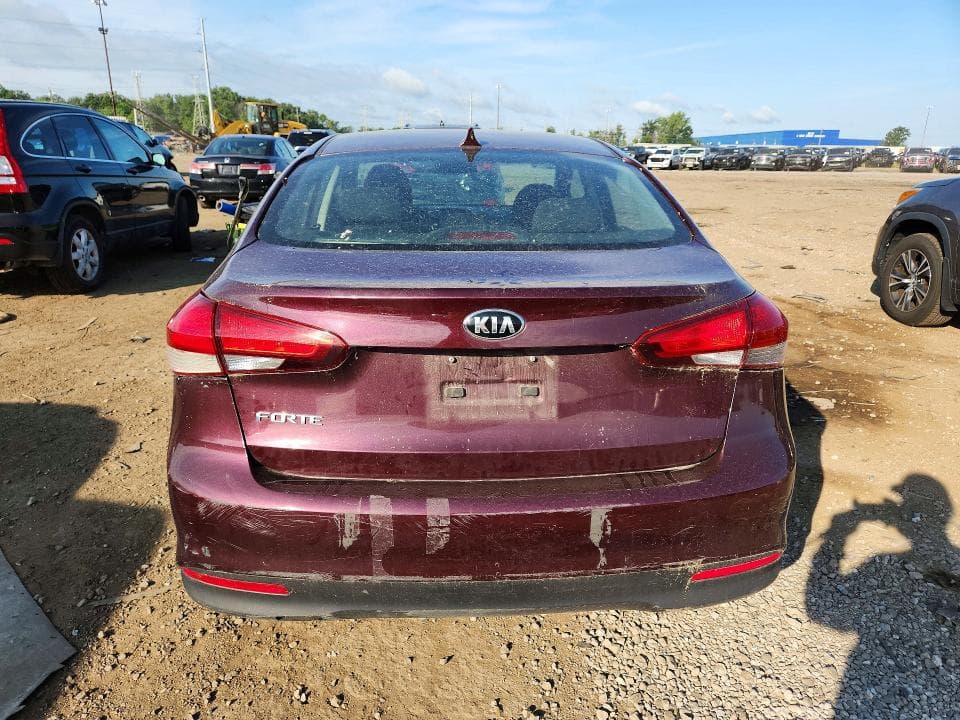 2018 KIA FORTE LX 6