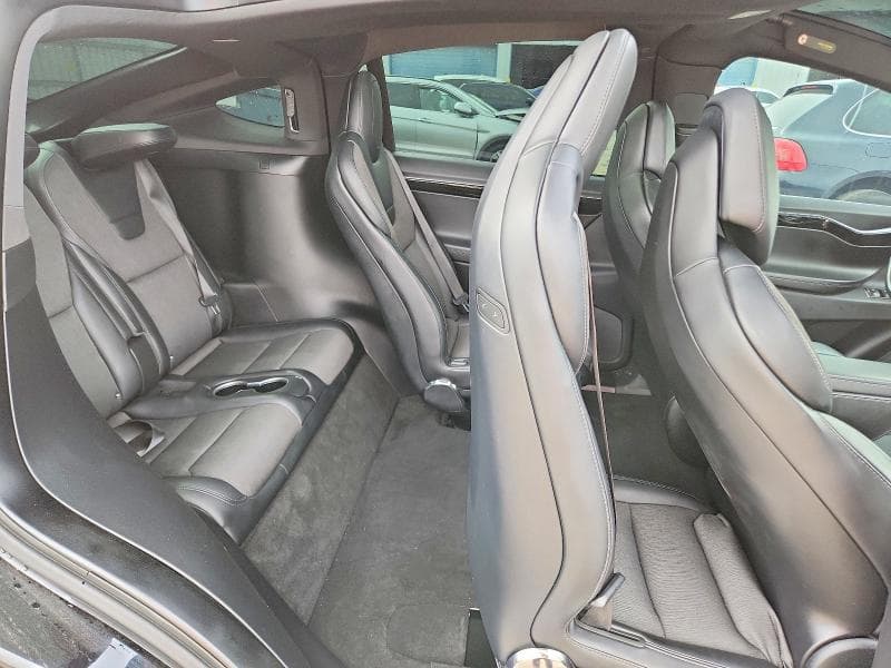 2017 TESLA MODEL X 11