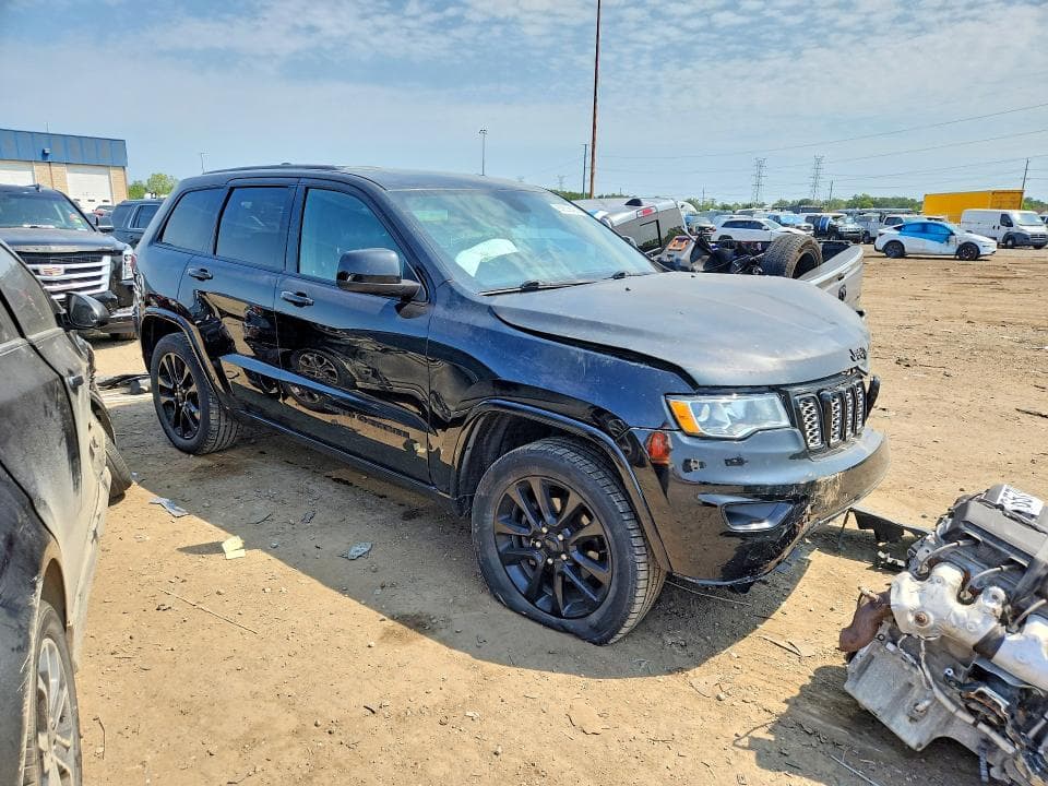 2018 JEEP GRAND CHEROKEE LAREDO 4