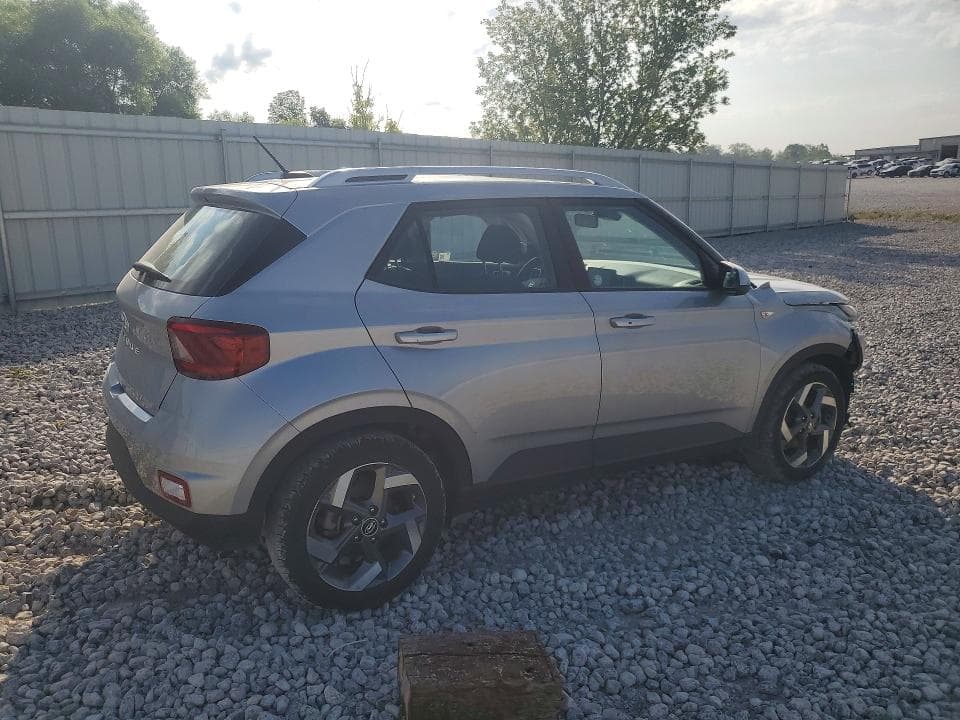 2025 HYUNDAI VENUE SEL 3
