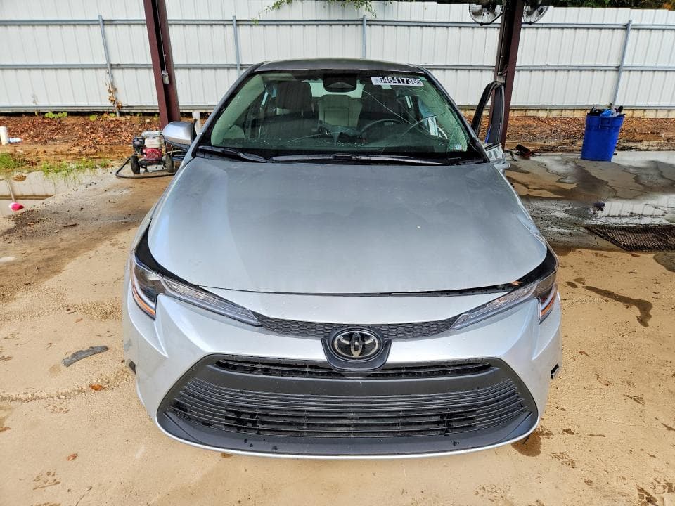 2026 TOYOTA COROLLA LE 5