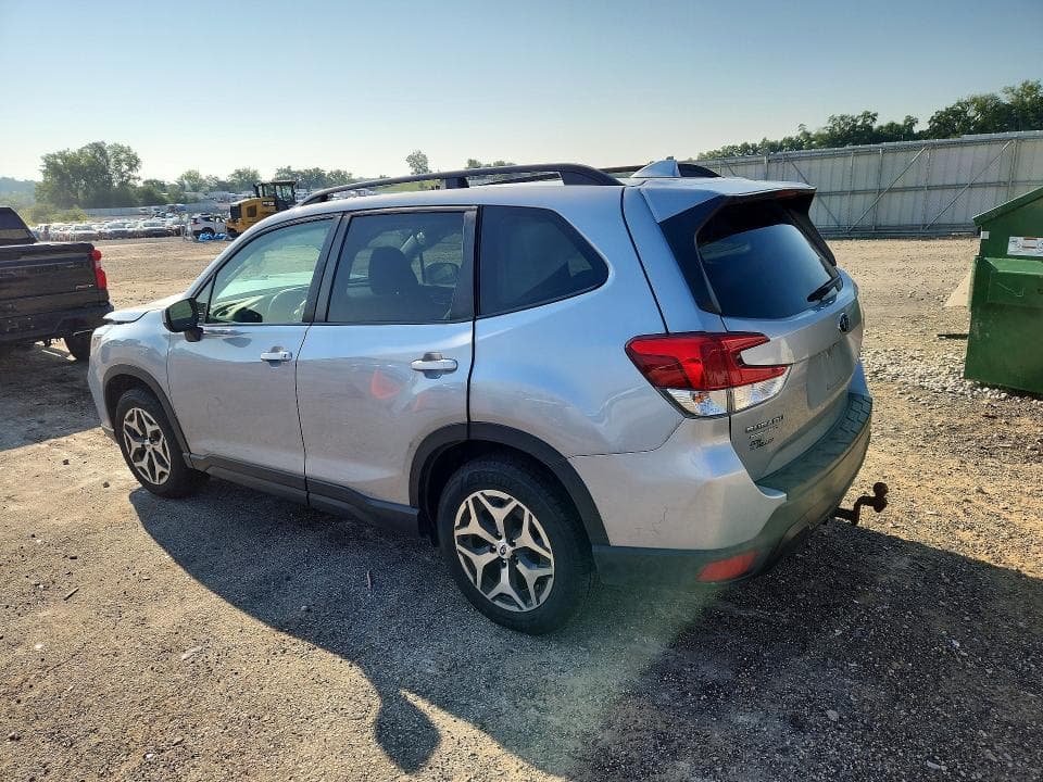 2020 SUBARU FORESTER PREMIUM 2