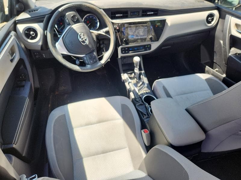 2017 TOYOTA COROLLA LE 8