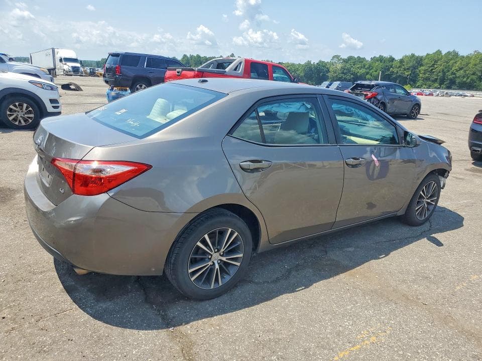 2017 TOYOTA COROLLA LE 3