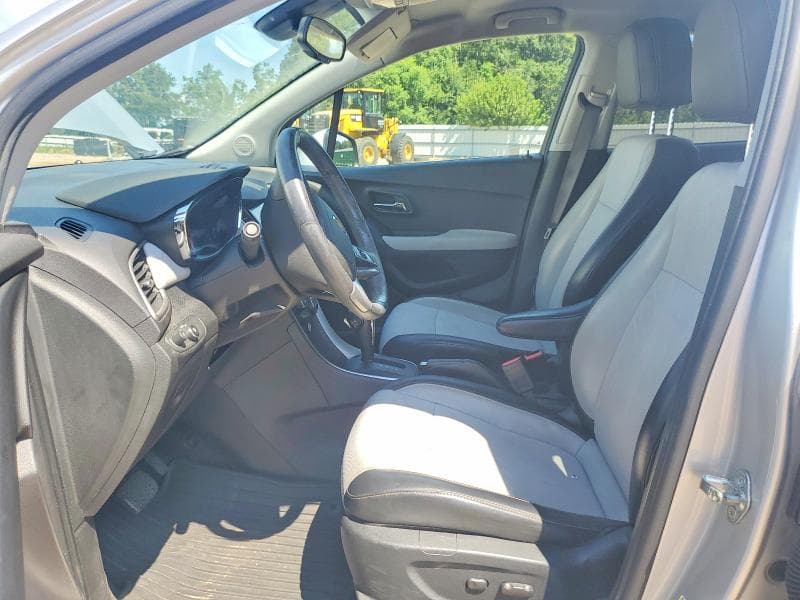 2017 CHEVROLET TRAX 1LT 7