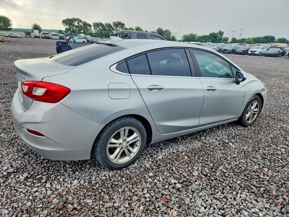 2017 CHEVROLET CRUZE LT 3