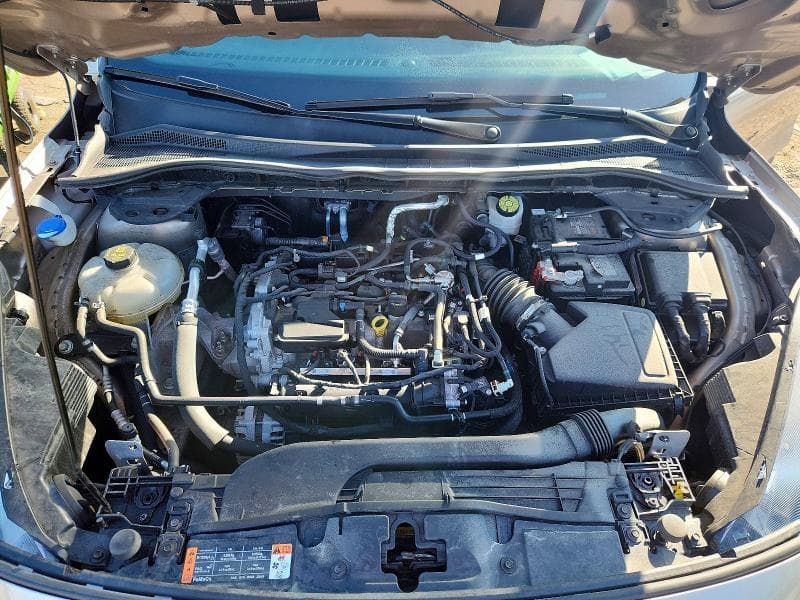 2021 FORD ESCAPE SE 12