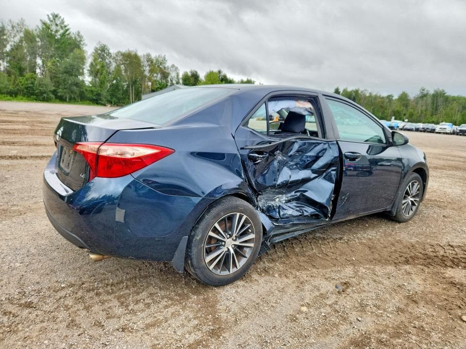 2017 TOYOTA COROLLA L 3