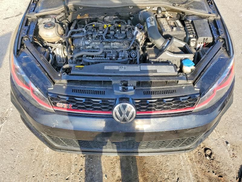 2019 VOLKSWAGEN GTI S 11