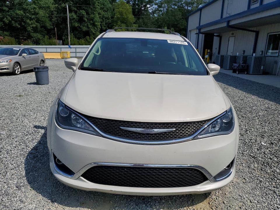 2017 CHRYSLER PACIFICA TOURING L PLUS 5