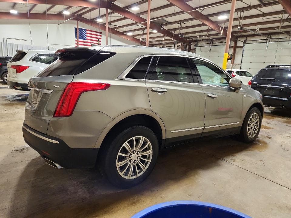 2019 CADILLAC XT5 LUXURY 3