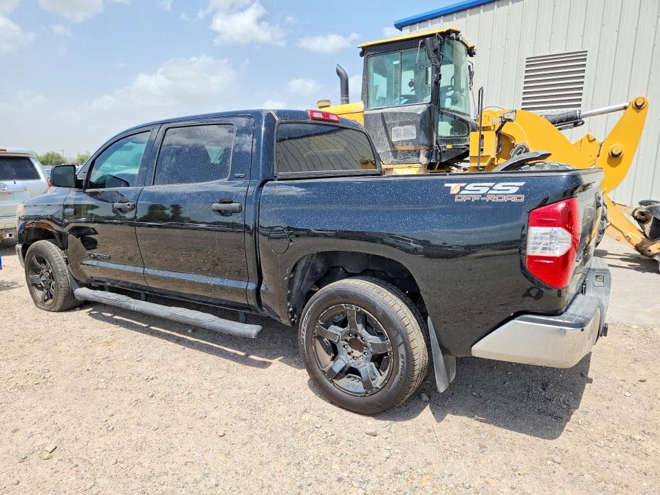 2018 TOYOTA TUNDRA CREWMAX SR5 2