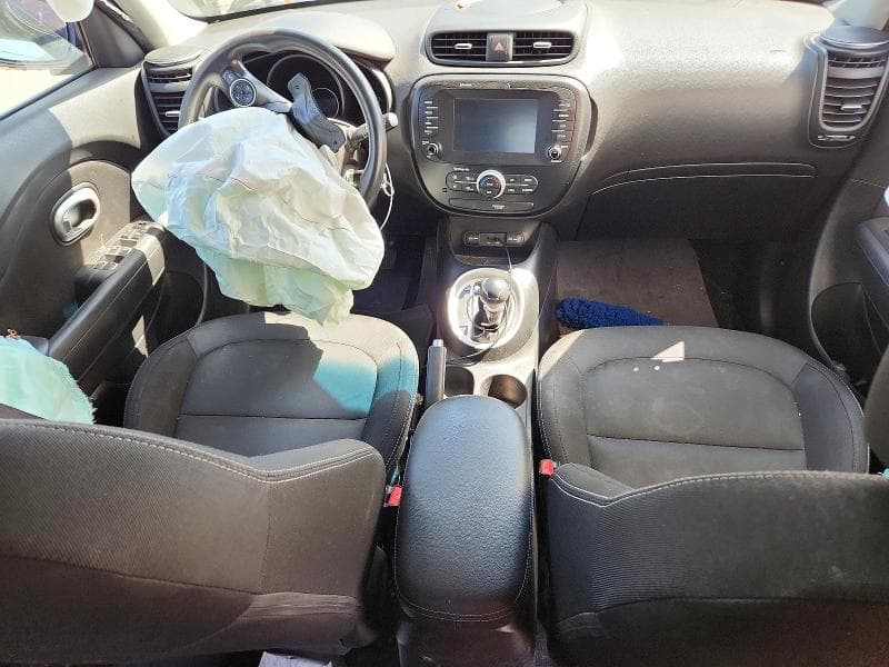 2019 KIA SOUL + 8