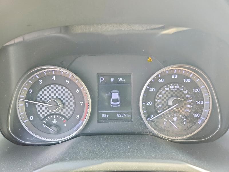2020 HYUNDAI ELANTRA SE 9