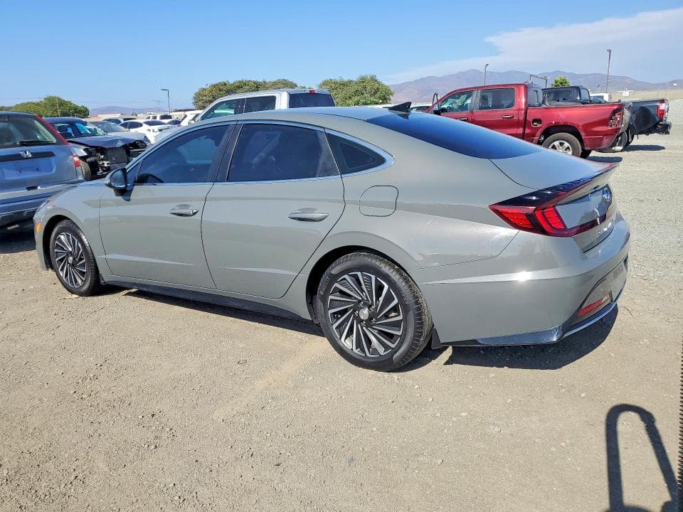 2021 HYUNDAI SONATA HYBRID SEL 2