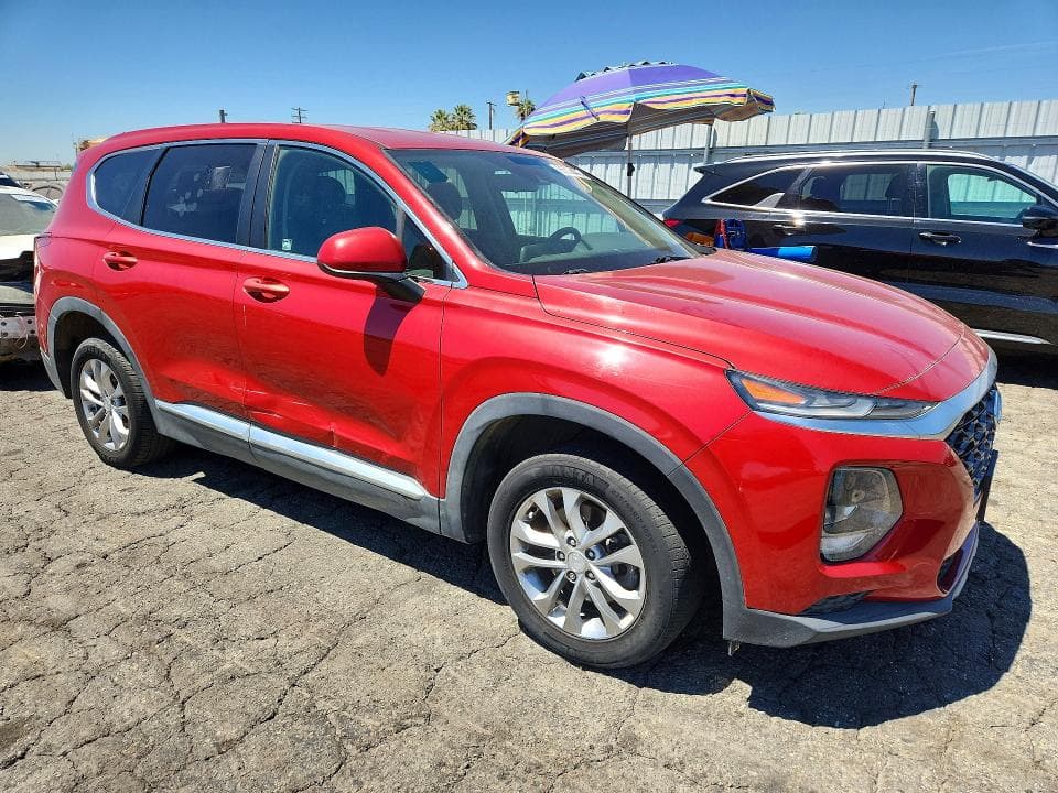 2019 HYUNDAI SANTA FE SE 4