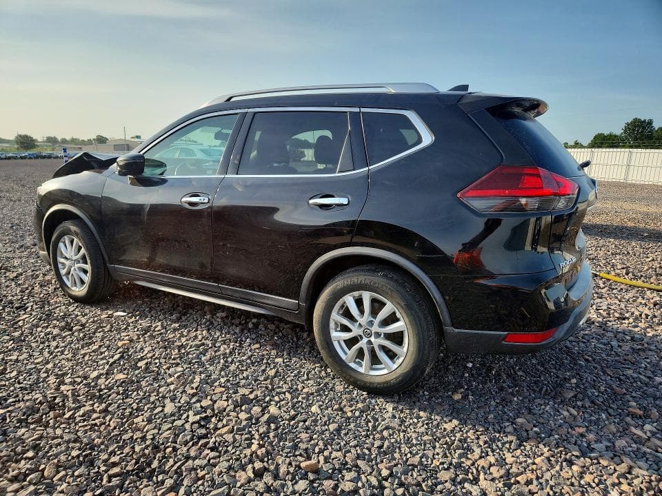 2018 NISSAN ROGUE SV 2