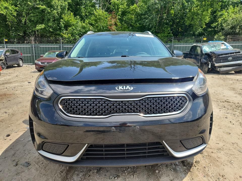 2017 KIA NIRO LX 5