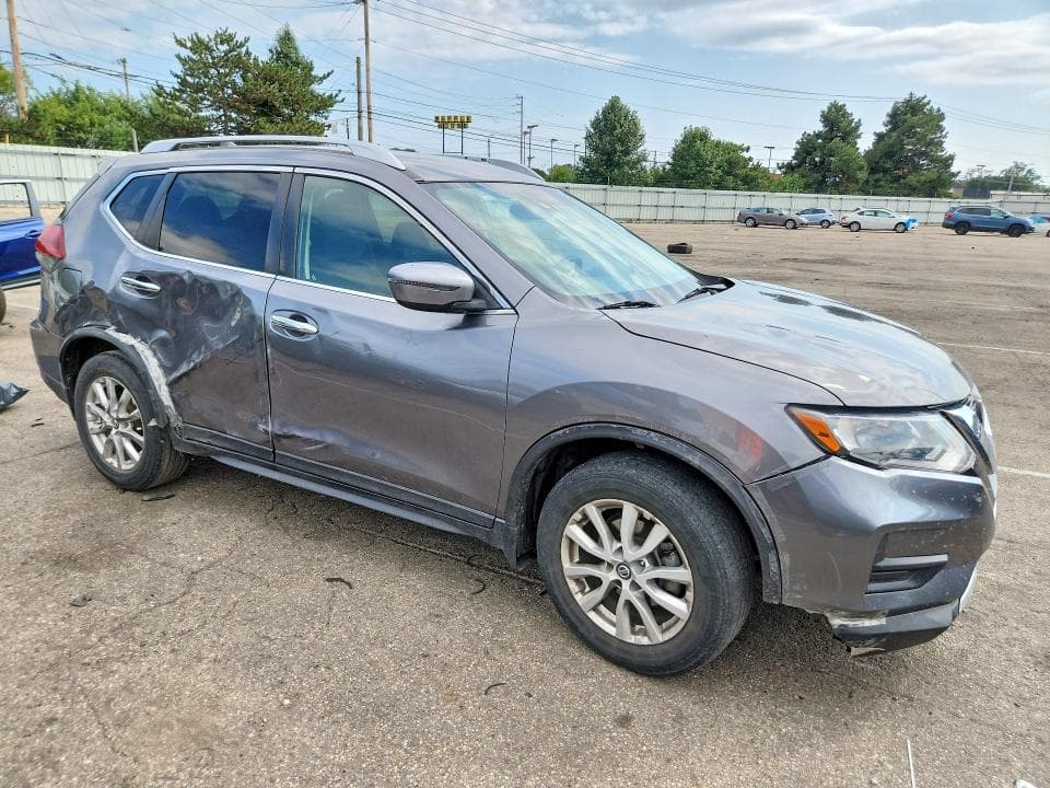 2019 NISSAN ROGUE S 4