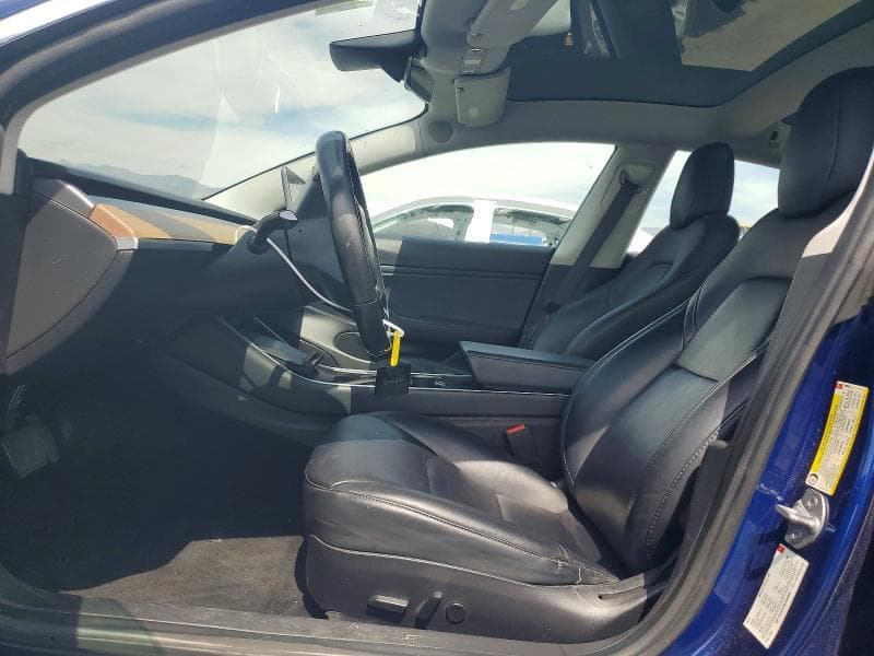 2018 TESLA MODEL 3 7