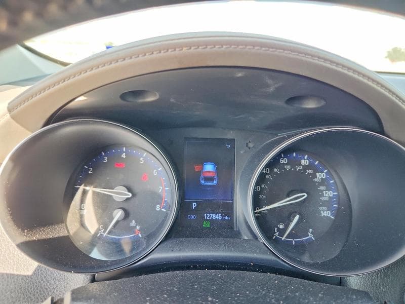 2020 TOYOTA C-HR LIMITED 9