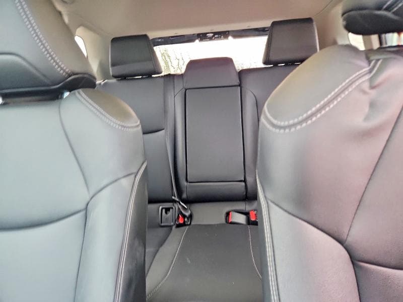 2026 TOYOTA COROLLA CROSS XLE 10