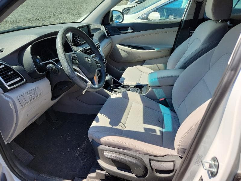 2020 HYUNDAI TUCSON SE 7